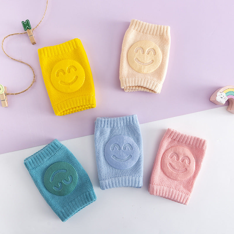 Woolen Baby Knee & Elbow Protectors – Soft Smiling Face Design for Crawling & Walking Protection