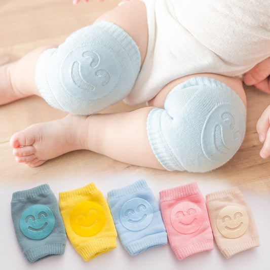 Woolen Baby Knee & Elbow Protectors – Soft Smiling Face Design for Crawling & Walking Protection